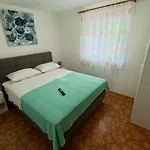 Apartment Valter Frankovic Moscenicka Draga
